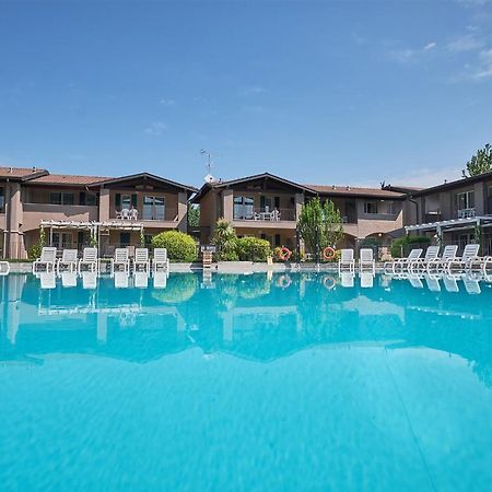 Villaggio Turistico Lugana Marina Sirmione Exterior foto