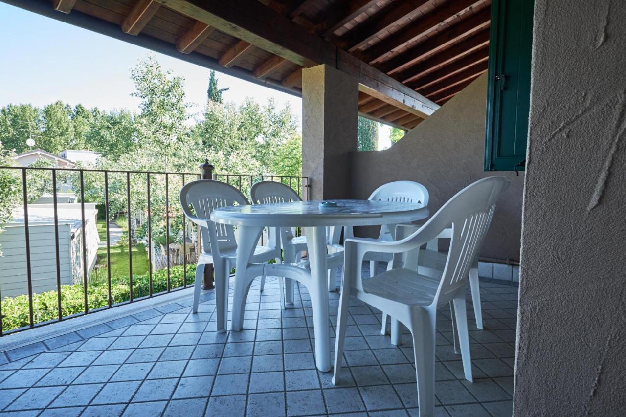 Villaggio Turistico Lugana Marina Sirmione Exterior foto